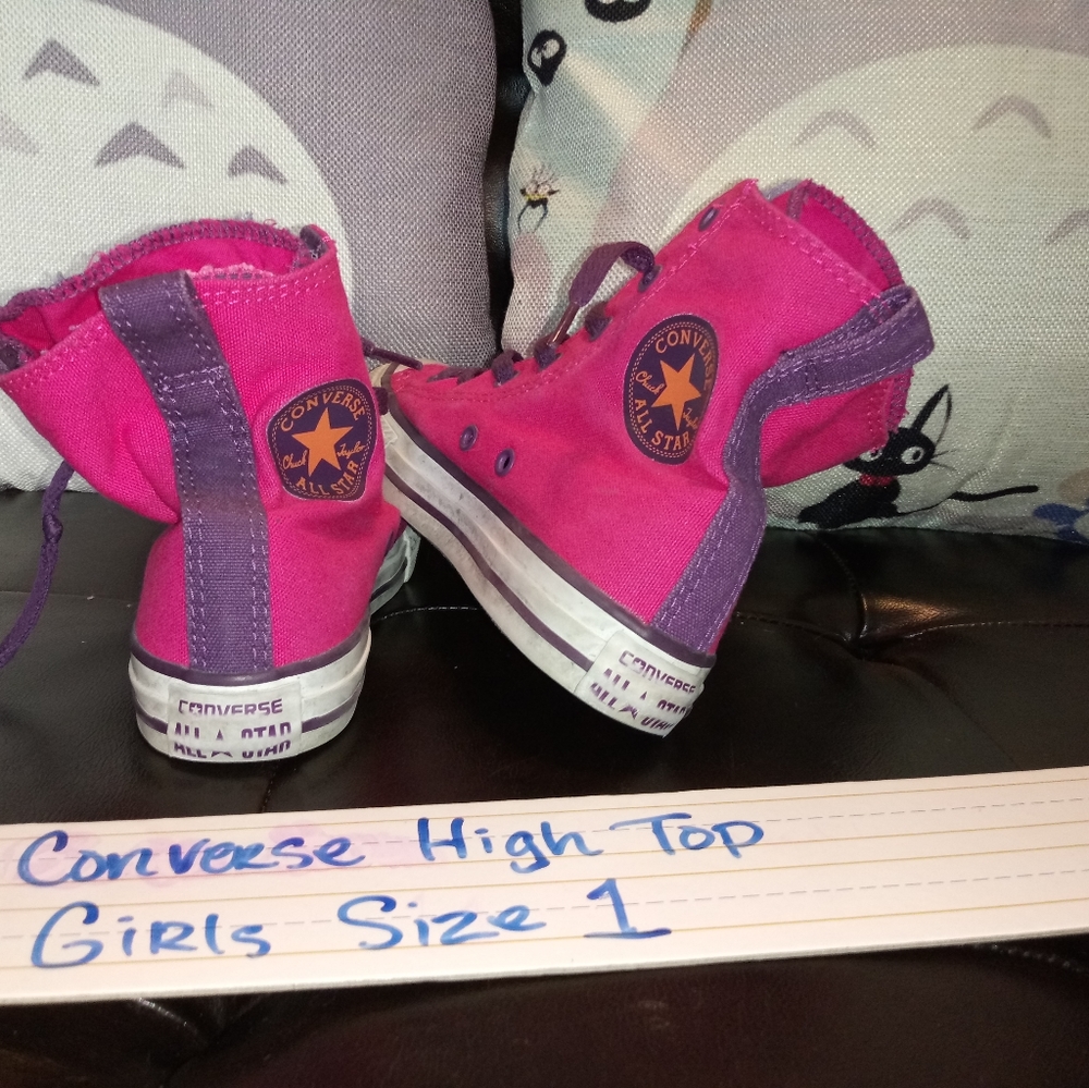 Converse Ruffle Hightops - Picture 3 of 3